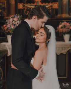 Sreejita De Instagram - Always and Forever♾️❤️🧿✨ Shot by : @raabta.studios MUA: @hinamakeupofficial Jewellery: @kushalsfashionjewellery #sreejitade #married #wedding #weddingphotos #couple #bride #WeddingBliss #NewlywedLife #BrideGoals #MarriedHappiness #LoveWins #ForeverBride #WeddingMemories #happilyeverafter