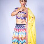 Sreejita De Instagram - 🌟 Weaving a colorful tapestry of tradition, fashion, and grace. 🌈✨ 🎬Shot & Edited by @ashmaneditors Wearing: @pariscreation7 #sreejitade #traditional #indianoutfit #photoshoot #style #viral #explorepage #trending