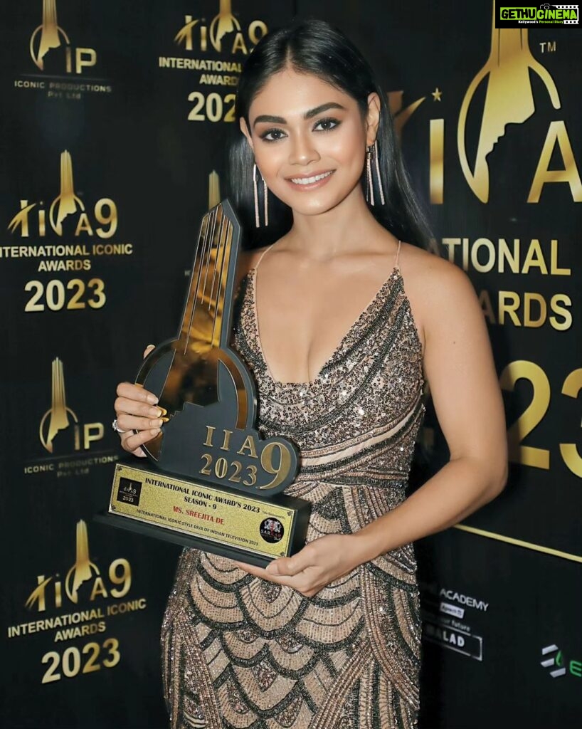 Sreejita De Instagram - Humbled and honored to be named the Style Diva of India Television at the renowned @internationaliconicaward 2023. Thank you to everyone who has been a part of this incredible journey. This is just the beginning! 🌟💃 #StyleDiva #internationaliconicawards2021 #IIA #IIA23 Photographer credit @lsd.photography.official Edited & retouched by @ashmaneditors Styled by: @ashnaamakhijani Outfit: @labelambrosiacouture Earring: @kushalsfashionjewellery #sreejitde #viral #explorepage #fashion #style #styleicon #awardnight #awardwinningmoment #honoured #blessed #trending #explore #hot #explore #instagood