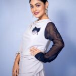Sreejita De Instagram - Gentle elegance, a captivating presence in every frame. ✨ 🎬Shot & Edited by @ashmaneditors Wearing: @asopalav @saree.com_by_asopalav #sreejitade #explorepage #trending #style #fashion #beautiful #fashionista #fashiongoals #style #photoshoot #viral #explorepage #trending #explore