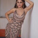 Sreejita De Instagram - Embracing my inner goddess with a hint of mystery ✨ Photographer credit: @lsd.photography.official Styled by: @ashnaamakhijani Outfit: @labelambrosiacouture Earring: @kushalsfashionjewellery #sreejitade #gold #photoshoot #actresslife #fashion #beauty #style #outfit # #explorepage #trending #explore #instagram