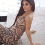 Sreejita De Instagram - Embracing my inner goddess with a hint of mystery ✨ Photographer credit: @lsd.photography.official Styled by: @ashnaamakhijani Outfit: @labelambrosiacouture Earring: @kushalsfashionjewellery #sreejitade #gold #photoshoot #actresslife #fashion #beauty #style #outfit # #explorepage #trending #explore #instagram