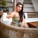 Sreejita De Instagram - Life's too short not to sparkle and slay. Shine on, darlings! ✨👠 🎬Shot & Edited by @ashmaneditors Location @truetrammtrunk #sreejitade #fashion #gown #outfit #beauty #photoshoot #pretty #explorepage #trending #photography