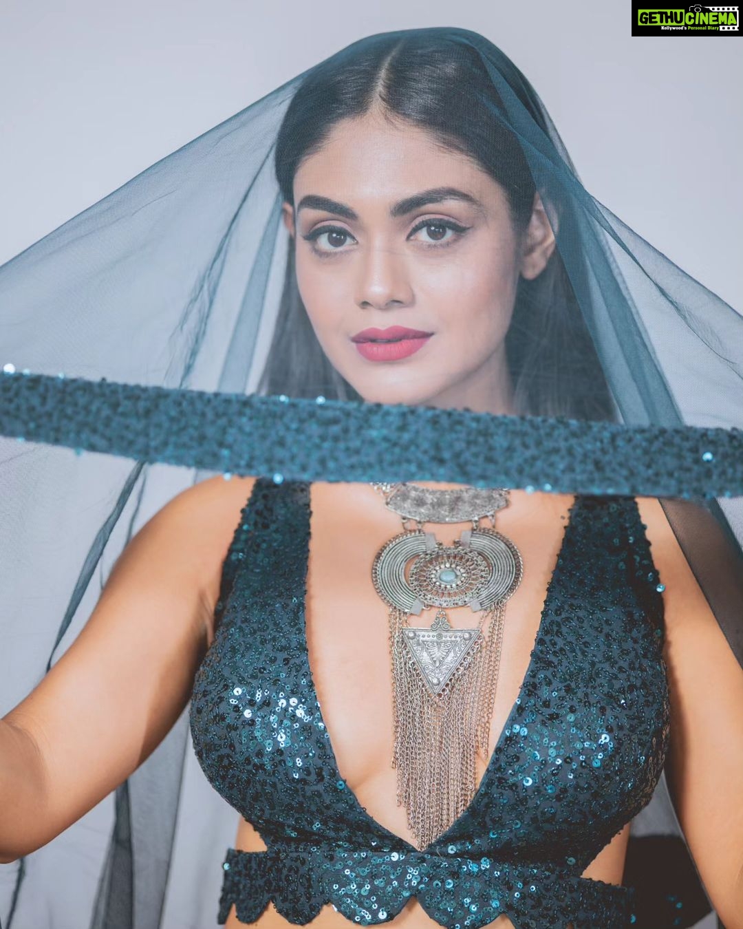 Sreejita De Instagram - Can’t resist the charm of a lehenga!☺💫 🎬Shot & Edited by @ashmaneditors Outfit : @asopalav @saree.com_by_asopalav Jewellery @kushalsfashionjewellery #sreejita #lehenga #traditional #indianoutfit #fasion #style #glamour #viral #explorepage #explore #trending #trends #trend