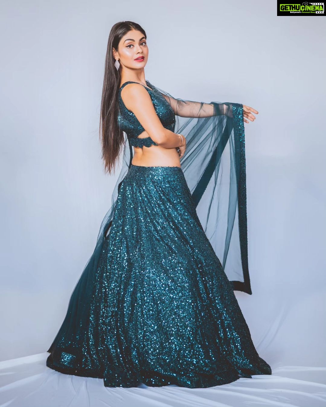 Sreejita De Instagram - Can’t resist the charm of a lehenga!☺💫 🎬Shot & Edited by @ashmaneditors Outfit : @asopalav @saree.com_by_asopalav Jewellery @kushalsfashionjewellery #sreejita #lehenga #traditional #indianoutfit #fasion #style #glamour #viral #explorepage #explore #trending #trends #trend