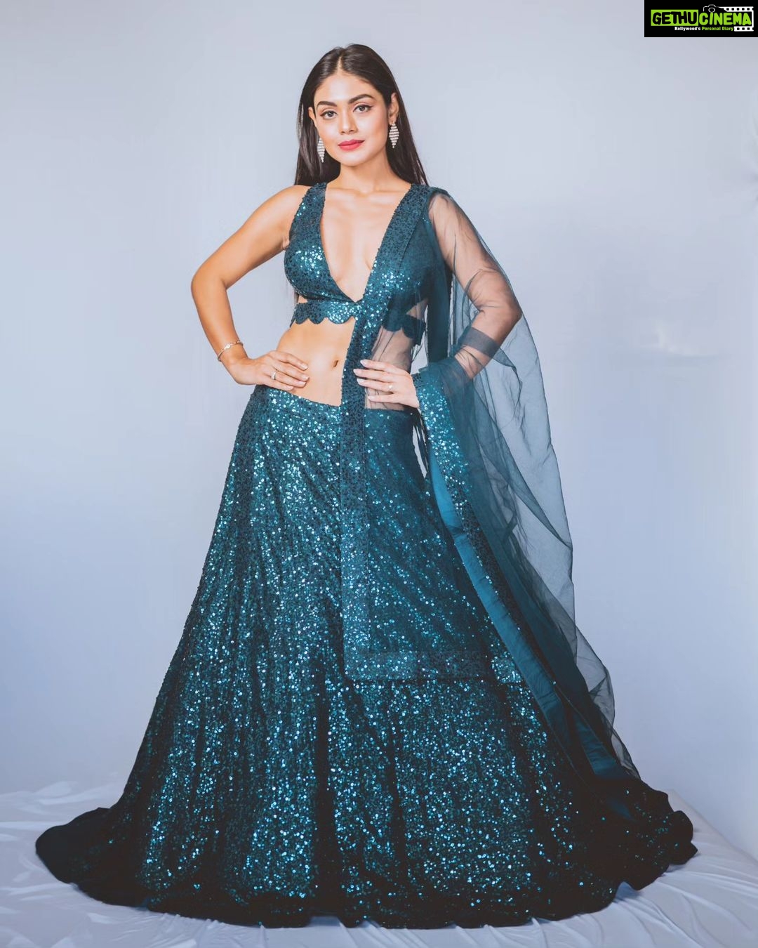 Sreejita De Instagram - Can’t resist the charm of a lehenga!☺💫 🎬Shot & Edited by @ashmaneditors Outfit : @asopalav @saree.com_by_asopalav Jewellery @kushalsfashionjewellery #sreejita #lehenga #traditional #indianoutfit #fasion #style #glamour #viral #explorepage #explore #trending #trends #trend