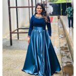 Srinisha Jayaseelan Instagram - Do not miss to catch me on Super singer today at 6.30pm on @vijaytelevision ! This time it’s even more special🥺❤️ Performed my songs #kannoram & #adipenne with the man himself @stephenzec ❤️ And also an another performance with the current season contestant #logeshwaran. Hope you all like it💜❤️ Outfit: @akira_the_couture__ ❤️