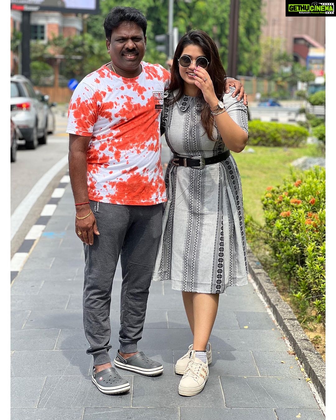 Srinisha Jayaseelan Instagram - Happy birthday to the man who sacrificed so much for me. There’s not a day that goes by that I don’t thank God for making you my father , daddy. It’s because of you I’m the person that I am today. I loveeeeeee you beyond anything and everything daddy. Wishing god everyday to keep you healthy and happy. Love you so very much💜❤️🌎