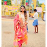 Srinisha Jayaseelan Instagram - All prayers and blessings 💜❤️✨ Muthumalai Murugan Temple