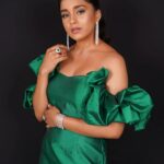 Sumbul Touqeer Khan Instagram – About yesterday ✨️

Styled by- @purvabansal5 
Outfit- @zehe_official 
Accessories- @purvabansal5
Makeup& Hair- @makeoverbysejalthakkar 
📸 – @rk_fotografo 
Retoucher- @b99photography
