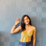 Sumbul Touqeer Khan Instagram - I’m so happy to share with you my new wall makeover with @marshallswallcoverings. Just look at how beautiful and stunning my room looks now. The wallcoverings have completely changed the vibe and mood of my space. I feel more relaxed and inspired every time I enter my room. If you want to transform your walls like I did, check out @marshallswallcoverings and their amazing collection of designs and colors. Edited by: @ashmaneditors
