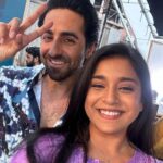 Sumbul Touqeer Khan Instagram - Jab we met again 💃Unexpected reunion 🤗