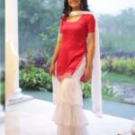 Sumbul Touqeer Khan Instagram - Traditional for the day 🫶🏻 bts 💃 Outfit: @lavanyathelabel Styling: @styling.your.soul