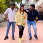 Sunita Gogoi Instagram - Kudos to the Direction n choreography 🕺💃 @abusdc @chals_dance_director #vannamayilae #dance #choreography #tamil #album