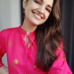 Tara Alisha Berry Instagram - 🌺