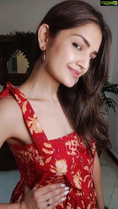 Tara Alisha Berry - 6.7K Likes - ♥️
@swaravow