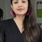 Tara Alisha Berry Instagram - 🩷🖤🩷