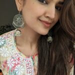 Tara Alisha Berry Instagram - 🌷