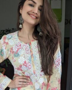Tara Alisha Berry Instagram - 🌷