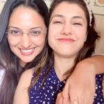 Tejashree Pradhan Instagram – When ur bestest makes an effort to greet you for ur new upcoming “Serial” #premachigoshta …. @peppypuja 🤗🤗 dude I’m still smiling .. thank you for this piece of memory ..it will stay with me forever🩷 Muah #HappyLife
