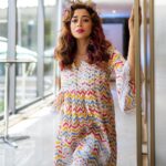 Tina Datta Instagram - Women of choice, words and efforts!! She makes her own crown and wears dignity on. Coz she’s the most beautiful representation of divinity. And She is You!! . . . #EklaChaloRe #WarriorPrincess #TinaKaStyle #fashion #style #fashiongram #lookbook #stylefile #crown #tinadatta