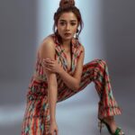 Tina Datta Instagram - “Do something unique that only you and no one else in the work can do.” - Robert Barry . . 📸: @niravthakkarphotography 💄: @symone.neilson_mua_hair 📍: @studio211mumbai . . #EklaChaloRe #WarriorPrincess #TinaKaStyle #instafashion #goodvibes #fashion #style #lookbook #stylefile #instagood #instadaily #fyp #tinadatta