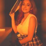 Tina Datta Instagram - The vulnerability is only between To Do or Not To Do!! A choice that can rephrase everything… . . . #EklaChaloRe #WarriorPrincess #TinaKaStyle #portrait #portraitphotography #style #fashion #lookbook #stylefile #tinadatta