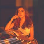 Tina Datta Instagram - The vulnerability is only between To Do or Not To Do!! A choice that can rephrase everything… . . . #EklaChaloRe #WarriorPrincess #TinaKaStyle #portrait #portraitphotography #style #fashion #lookbook #stylefile #tinadatta
