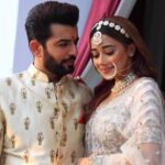 Tina Datta Instagram - Badlaav ki iss kahani mein, pyaar le aaya hai ek naya mod. Kaise karenge Surili aur Shivendra aane wale saare toofano ka saamna? Jaane ke liye dekhte rahiye Hum Rahe Na Rahe Hum; Monday to Friday, rat 9:00 baje, Sony Entertainment Television par. @sonytvofficial @swastikproductions . . . #SuriliShivKiShaadi #HumRaheNaRaheHum #SonyEntertainmentTelevision #wedding #photodump #jaybhanushali #tinadatta