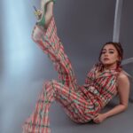Tina Datta Instagram - “Do something unique that only you and no one else in the work can do.” - Robert Barry . . 📸: @niravthakkarphotography 💄: @symone.neilson_mua_hair 📍: @studio211mumbai . . #EklaChaloRe #WarriorPrincess #TinaKaStyle #instafashion #goodvibes #fashion #style #lookbook #stylefile #instagood #instadaily #fyp #tinadatta