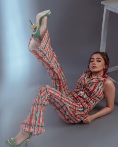 Tina Datta Instagram - “Do something unique that only you and no one else in the work can do.” - Robert Barry . . 📸: @niravthakkarphotography 💄: @symone.neilson_mua_hair 📍: @studio211mumbai . . #EklaChaloRe #WarriorPrincess #TinaKaStyle #instafashion #goodvibes #fashion #style #lookbook #stylefile #instagood #instadaily #fyp #tinadatta