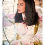 Tina Datta Instagram - Dear Trollers, In a world where you may believe in throwing hatred and negativity let me tell you the more you try to pull me down, the greater my zeal to rise higher. You talk because I must be doing something right to give you a talking point so karte raho, kuch toh log kahenge, logo ka kaam hai kehna! My lovely trollers bring it on because what you say reflects who you are not me, the way I handle it shows my dignity! I won’t change because a little bit of negativity can not overpower my zeal and positivity! XOxO Tina Datta . . 🎥: @abhay_r_kirti 👗: @ewayoung 📍: @viralvisionstudios . . #EklaChaloRe #WarriorPrincess #TinaKaStyle #goodvibesonly #tinadatta