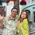 Tina Datta Instagram - Till now and forever! He’s not just my dad; but truly my friend, superhero, inspiration and my the most favourite person. Call it a bad day or a messed up mood, he just knows how to cheer me up. Proud of all that I have done and strong pillar to all my decisions. Happy Father’s Day, Papa! Love you to moon and back… ❤️ . . . @dtapankanu #FamilyDatta #FamilySunday #TinaKePapa #FathersDay #EklaChaloRe #WarriorPrincess #feelkaroreelkaro #feelitreelit #reels #fatherdaughter #happyfathersday #family #familytime #love #goodvibes #explorepage #tinadatta