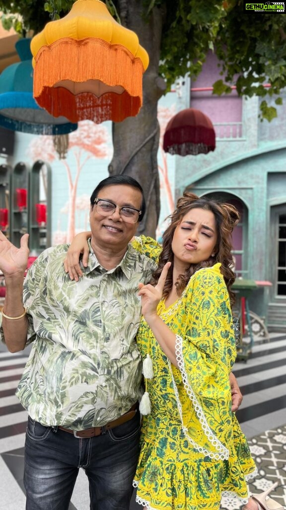 Tina Datta Instagram - Till now and forever! He’s not just my dad; but truly my friend, superhero, inspiration and my the most favourite person. Call it a bad day or a messed up mood, he just knows how to cheer me up. Proud of all that I have done and strong pillar to all my decisions. Happy Father’s Day, Papa! Love you to moon and back… ❤️ . . . @dtapankanu #FamilyDatta #FamilySunday #TinaKePapa #FathersDay #EklaChaloRe #WarriorPrincess #feelkaroreelkaro #feelitreelit #reels #fatherdaughter #happyfathersday #family #familytime #love #goodvibes #explorepage #tinadatta