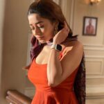 Tina Datta Instagram - Namaste 🙏🏻 Dekhna na bhooliye Hum Rahe Na Rahe Hum aaj se ek naye samay par. Somvaar se Shukravaar, sham 7:30 baje, @sonytvofficial par ❤️❤️ . . . . @swastikproductions @rahultewary @sktorigins @g3gill #SomvaarWithSurili #EklaChaloRe #WarriorPrincess #sonyentertainmenttelevision #gratitude #instagood #surili #instadaily #tinadatta