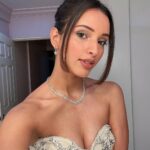 Tripti Dimri Instagram - ✨✨ 👗 @shantanunikhil MU @makeupwali Hair @hairbysurekhan