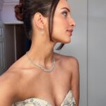 Tripti Dimri Instagram - ✨✨ 👗 @shantanunikhil MU @makeupwali Hair @hairbysurekhan