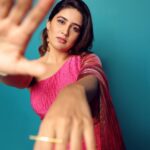 Vaidehi Parashurami Instagram - ‘मी होणार सुपरस्टार - छोटे उस्ताद पर्व २’ शनिवार आणि रविवार रात्री ९ वाजता, फक्त @star_pravah वर Outfit by @showshaa Jewellery by @hetalshahofficial Footwear by @londonrag_in Styled by @sayali_vidya Assisted by @wranshaaayyy @shruti._.y Hair by @nilampatel12 Makeup by @vinayak_makeup Personal Assistant @mr.asalm_khan_46 Managed by @prernaasuryawanshi Assisted by @poojatayde Captured by @shrutisbagwe
