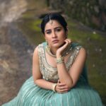 Vaidehi Parashurami Instagram - मी होणार सुपरस्टार - छोटे उस्ताद पर्व २ शनिवार आणि रविवार रात्री ९ वाजता, फक्त @star_pravah वर Outfit by @__cccreation Jewellery by @justjeweleryindia Styled by @sayali_vidya Assisted by @wranshaaayyy @shruti._.y Hair by @nilampatel12 Makeup by @vinayak_makeup Personal Assistant @mr.asalm_khan_46 Managed by @prernaasuryawanshi Assisted by @poojatayde Captured by @shrutisbagwe