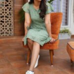 Varalaxmi Sarathkumar Instagram - Any excuse to dance.. And this reason is an awesom one.. #2million #followers Thank you so much for all the love ❤️ u shower on me..I do this just to see u guys smile and enjoy urselves..that makes me happy.. Sharing all this with u guys makes me feel more connected and closer to you all..a little part of me out there for u to witness.. will continue to make u all proud.. Love you all so much..❤️❤️❤️😘😘😘 Sending you all bigs hugs and kisses all the way.. #love #fans #fanfamily #reelsinstagram #reels #lovemyjob #lovemylife #reelfamily #dance #happy #fun #gratitude #blessed #grateful #trending #instagramfamily #instalove