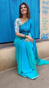 Varalaxmi Sarathkumar Instagram - 🧿 Feeling Blue Never Felt So Good 🧿
#weekend 💙

Have a great weekend 💙

#blue #saree #desi 
#love #laughter #lovemyjob 
#loveyourself #friday #fridayvibes 
#weekendvibes #trending #lovethissong 
#instagram #instareels #reels