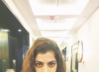 Varalaxmi Sarathkumar Instagram - Dancing my way into the new year..2023 Keeping up with #wednesdayaddams on a #thursday My version of it lol.. #throwbackthursday #bloodymary #ladygaga #lovetodance #dance #trendingreels #trending #dance #lovemylife #fun #lovethissong