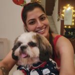 Varalaxmi Sarathkumar Instagram - Ho ho ho.. #merrychristmas #happyholidays #love #christmasdecor #christmaseve #friends #dinner