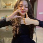 Varsha Bollamma Instagram - Happy friendship day to all the “friends” out there ✌🏻🙏🏻 iykyk 🙏🏻 #friendshipday