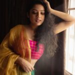 Varsha Bollamma Instagram - Pink and green - don’t be mean 🤓 Green and yellow - hello hello 🤓👋🏻 . .Photography @theportraitstudio_tps ✨ Styling : @tejukranthi ♥️ MUA: @makeoversbynaina ♥️ Styling assistant : @khushi_jagadisha ♥️