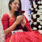Varsha Bollamma Instagram – Wondering who gave me this rose? ☺️♥️
.
A rhinoceROSE 🤓🤣🙃