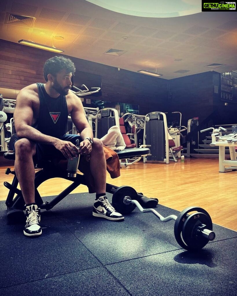 Varun Tej Instagram - Push through the pain, every single day!👊🏽 #motivation101