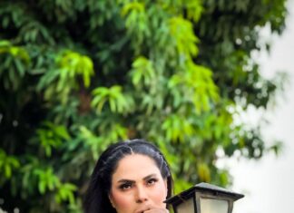 Veena Malik Instagram - #💫❤️