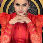 Veena Malik Instagram - #veenamalik #mastiyan #onset #♥