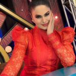 Veena Malik Instagram - #veenamalik #mastiyan #onset #♥